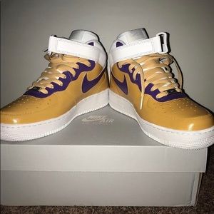 Nike Air Force Ones Mens Size 9 “pb and j” rare